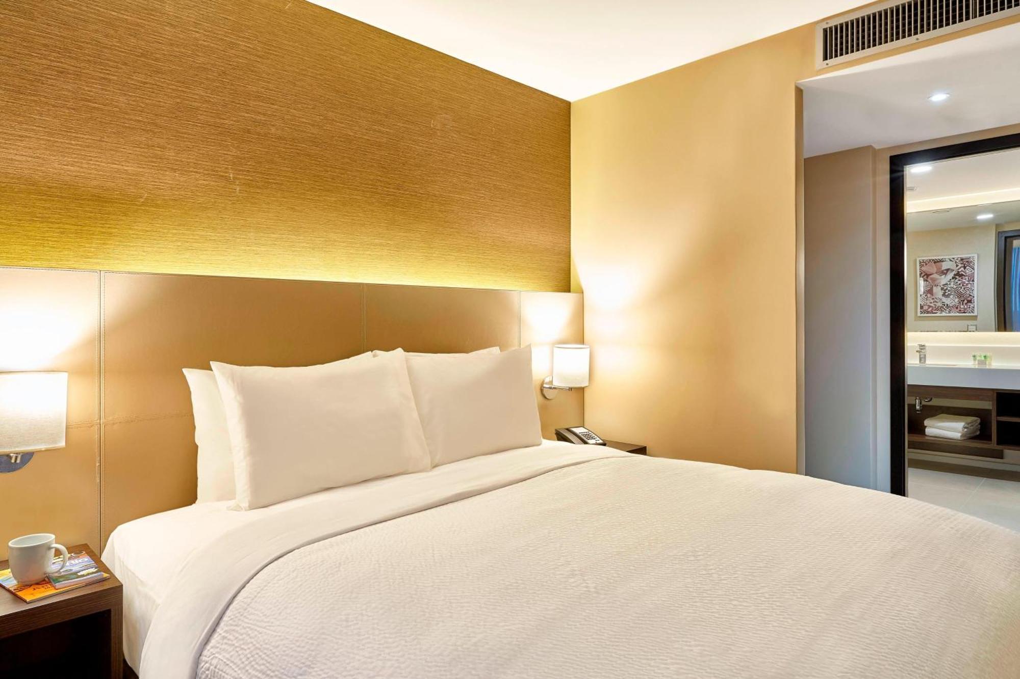 By Marriott Barra Da Tijuca Hotel 4*